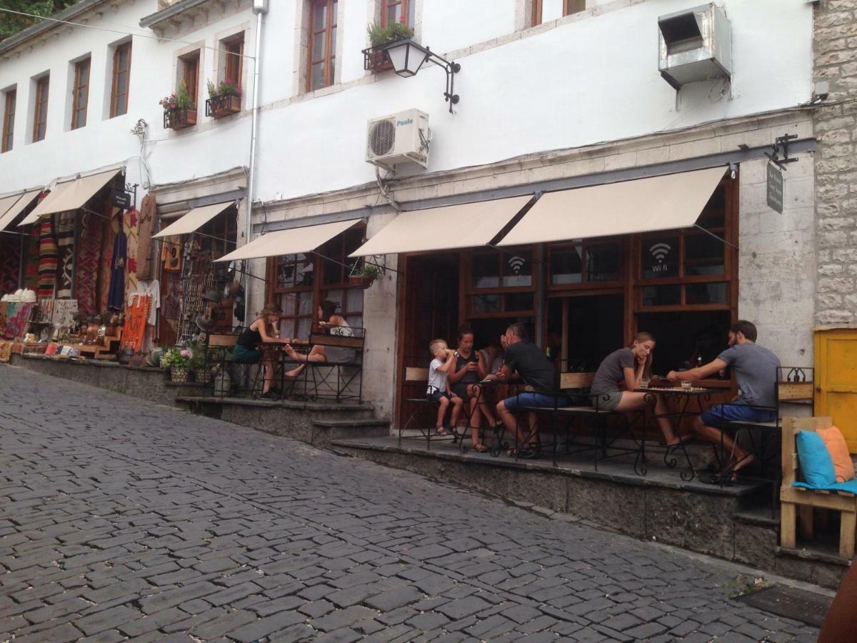 Hotel Grey Stone Gjirokastër Exterior foto